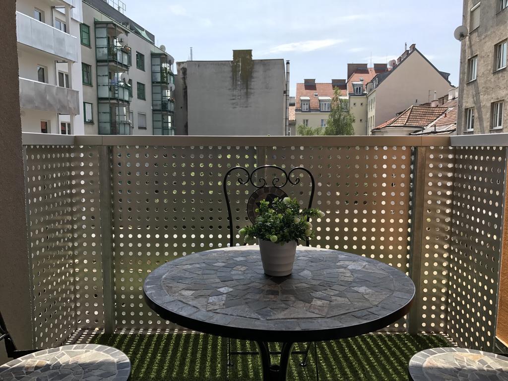 Arsenal Apartment Виена Екстериор снимка